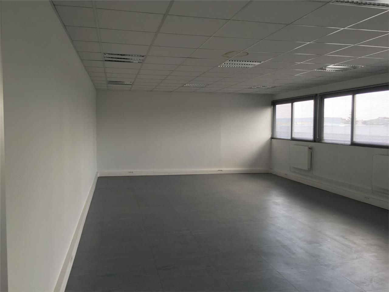 Local d'activités de 641m²