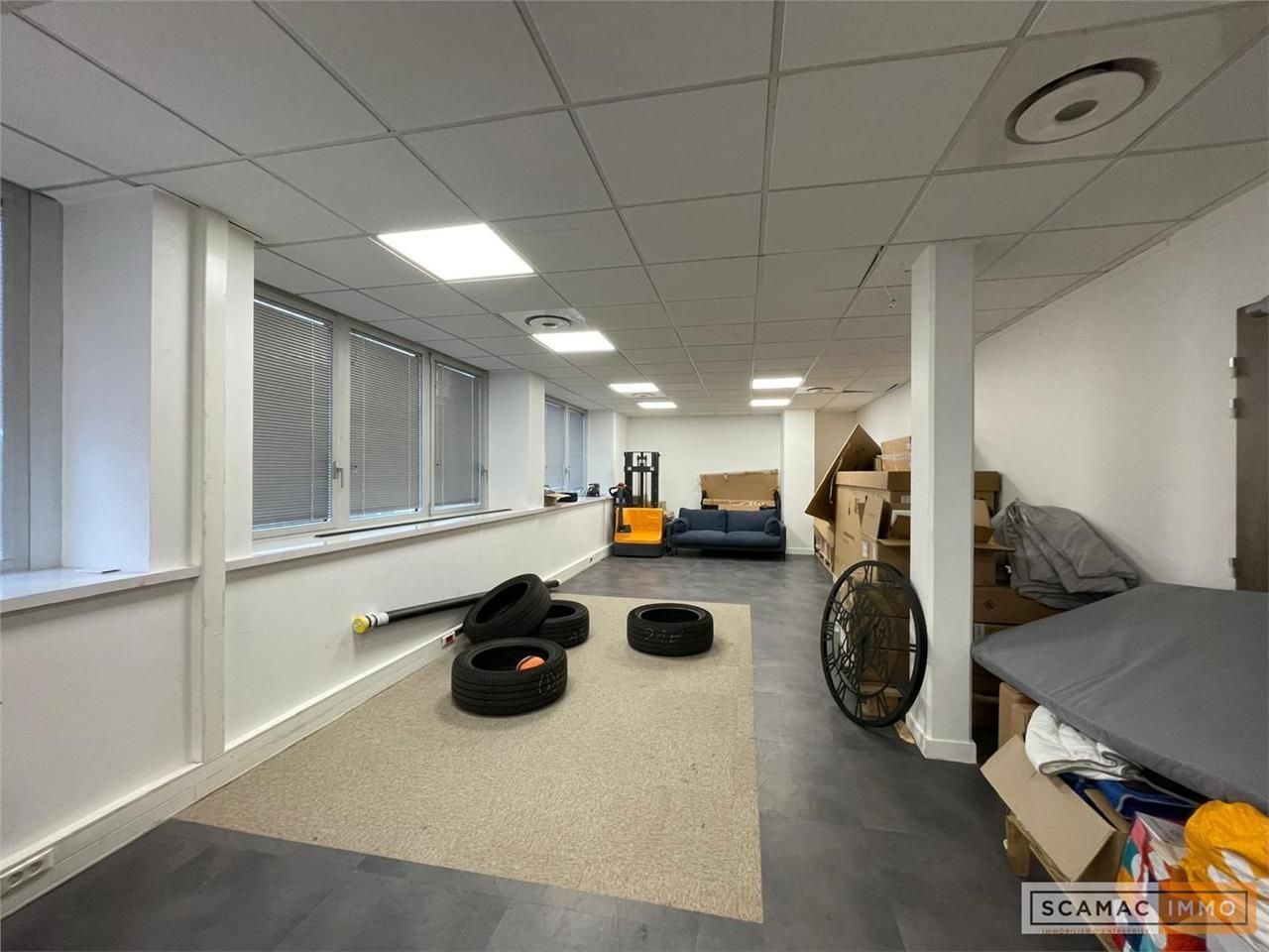 Local d'activités de 151m²