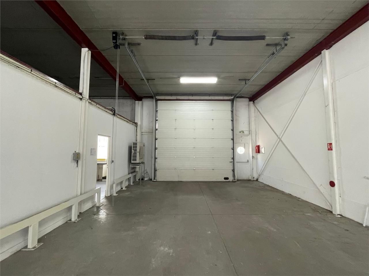 Local d'activités de 591m²