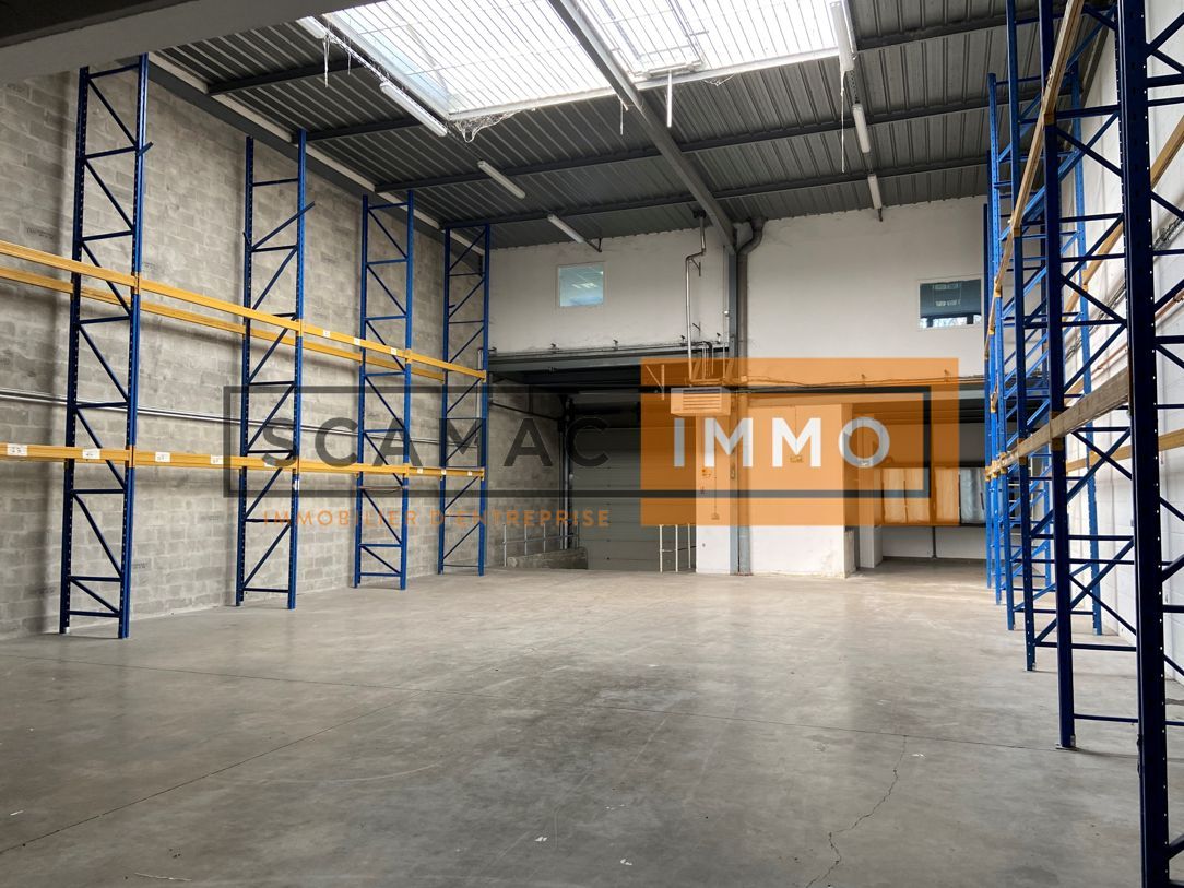 Local d'activités de 470m²
