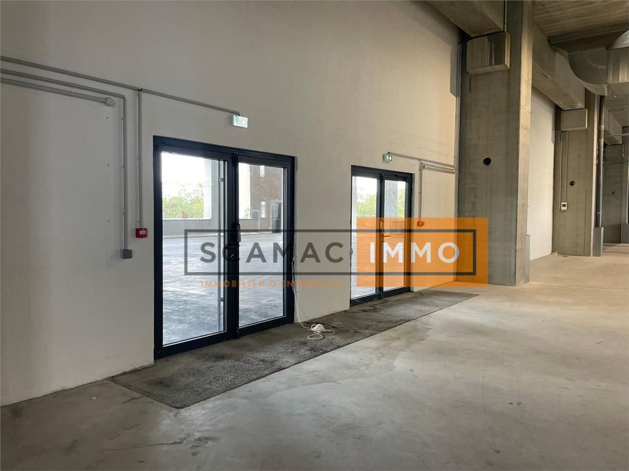 Local d'activités de 460m²