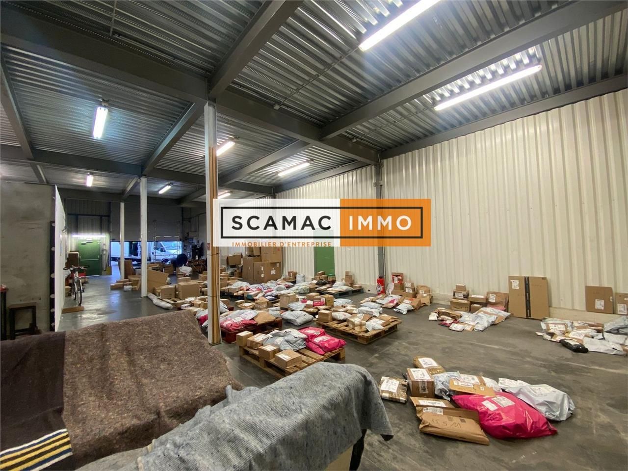 Location Entrepôt 360 m² non divisibles