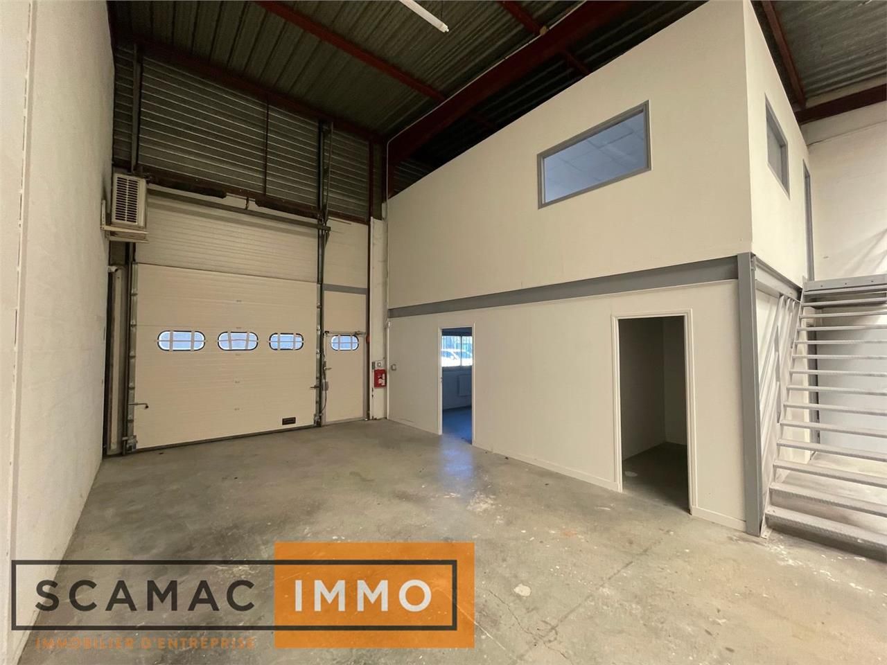 Location Local d'activités 226 m² non divisibles