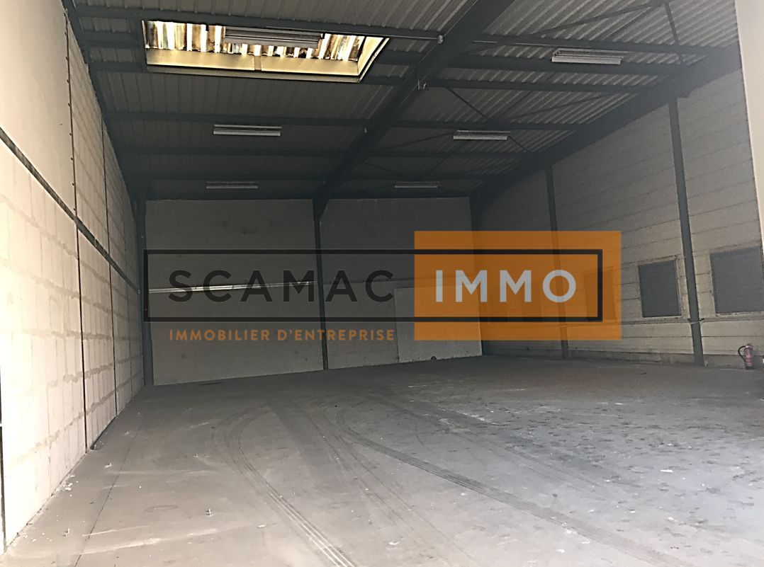 Local d'activités de 326m²