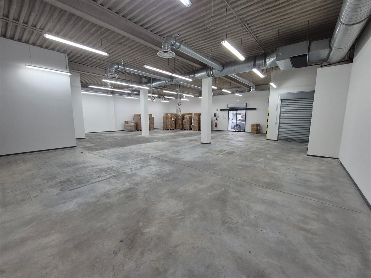 Location Local d'activités 310 m² non divisibles