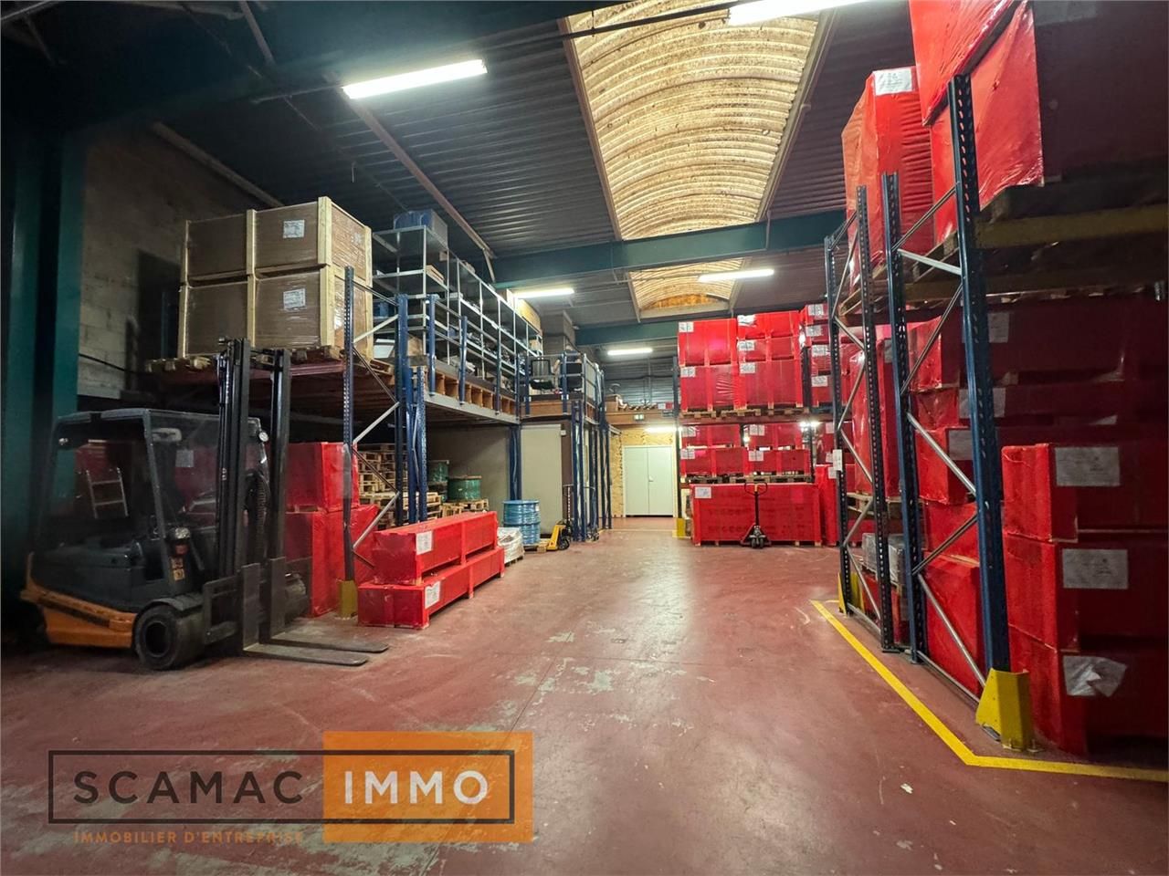 Vente Local d'activités 1220 m² non divisibles