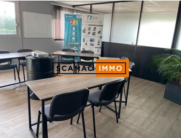 Local d'activités de 749m²