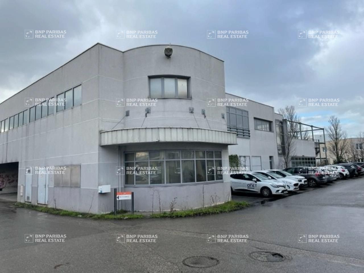 1000 m² pour ce bureaux en vente à Bron