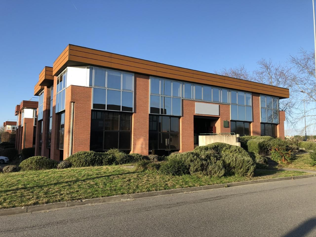 Location Bureaux 212 m² divisibles 31670 Labège