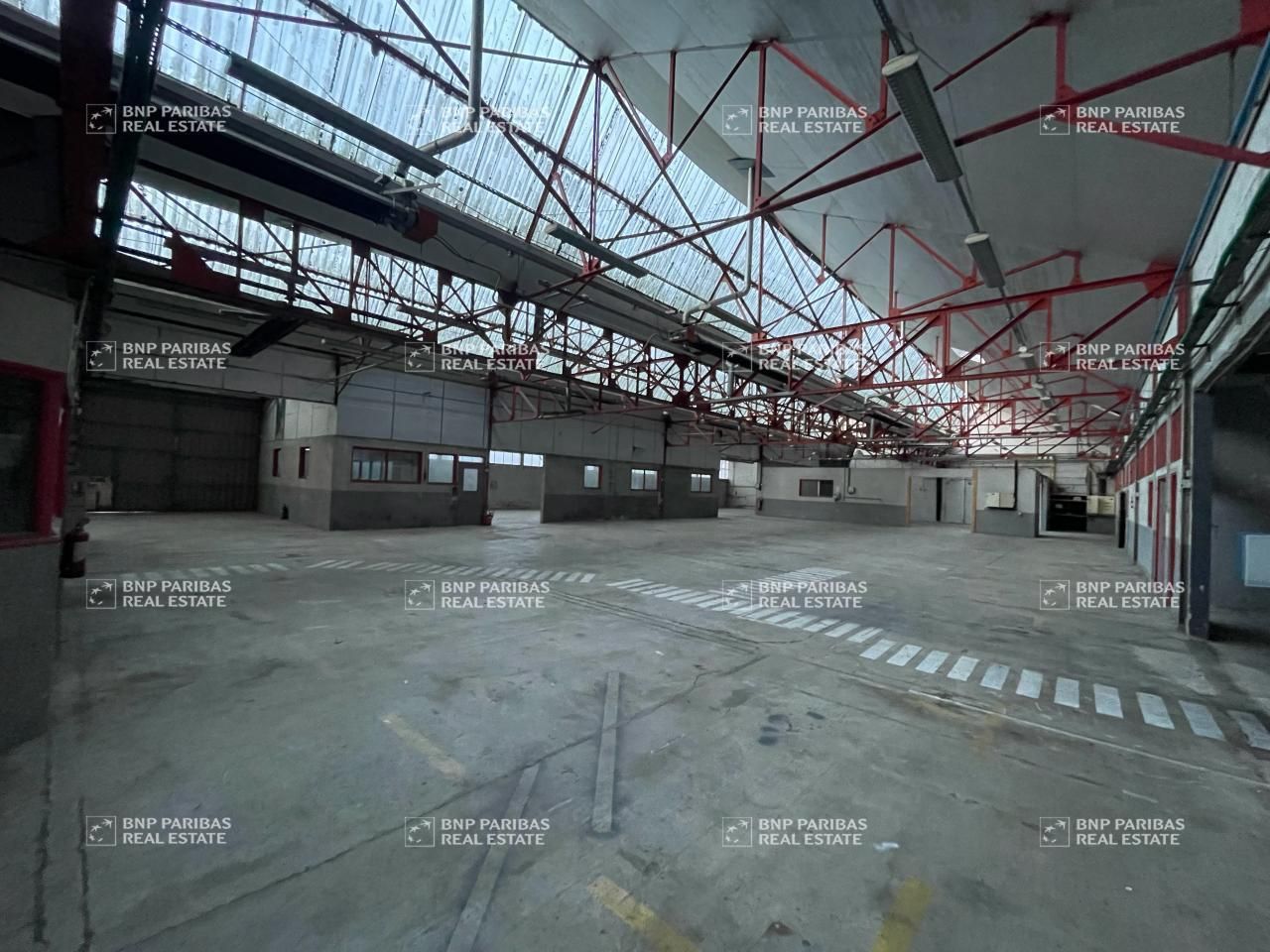 Location Activité 1650 m² non divisibles 35000 Rennes