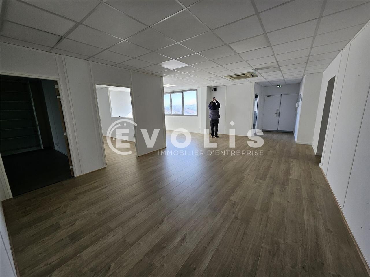 EVOLIS vous propose à la location un bureaux de 2