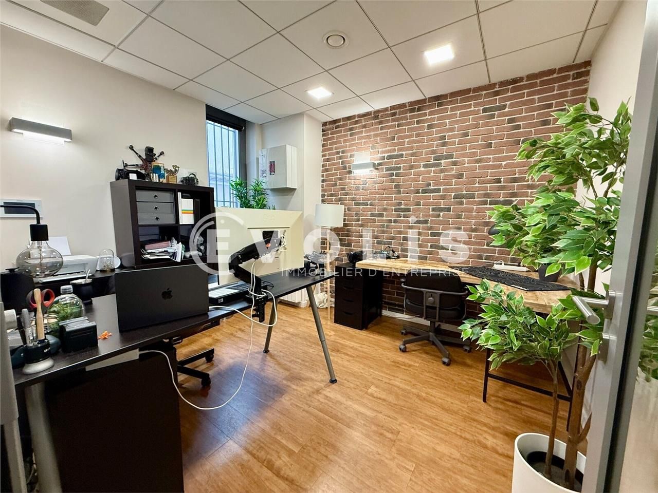 A proximité du métro SIMPLON, nous vous proposons