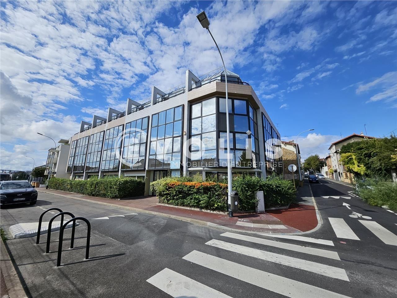 EVOLIS vous propose à Gentilly, des bureaux lumin