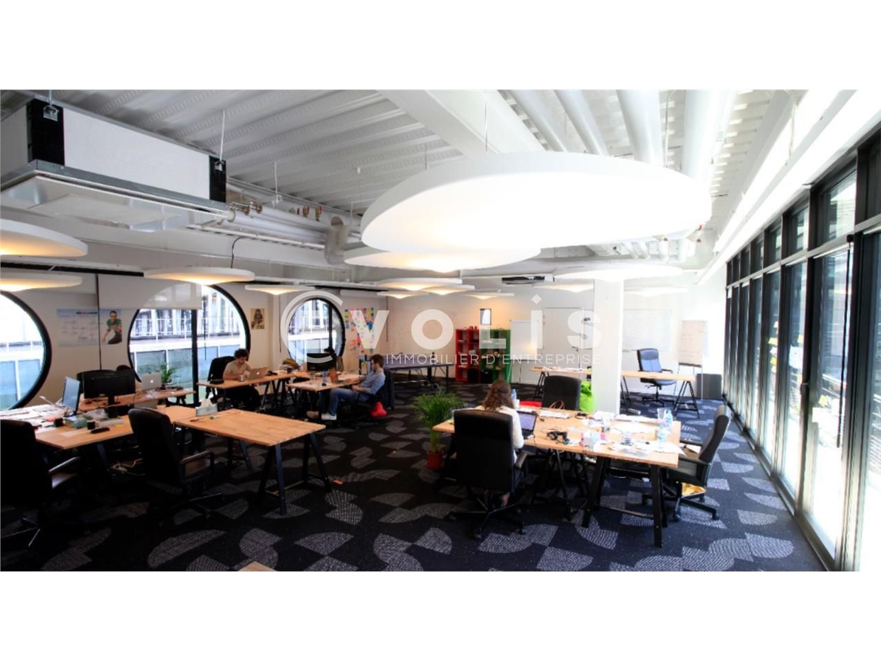 Découvrez l'opportunité rare de louer des bureaux