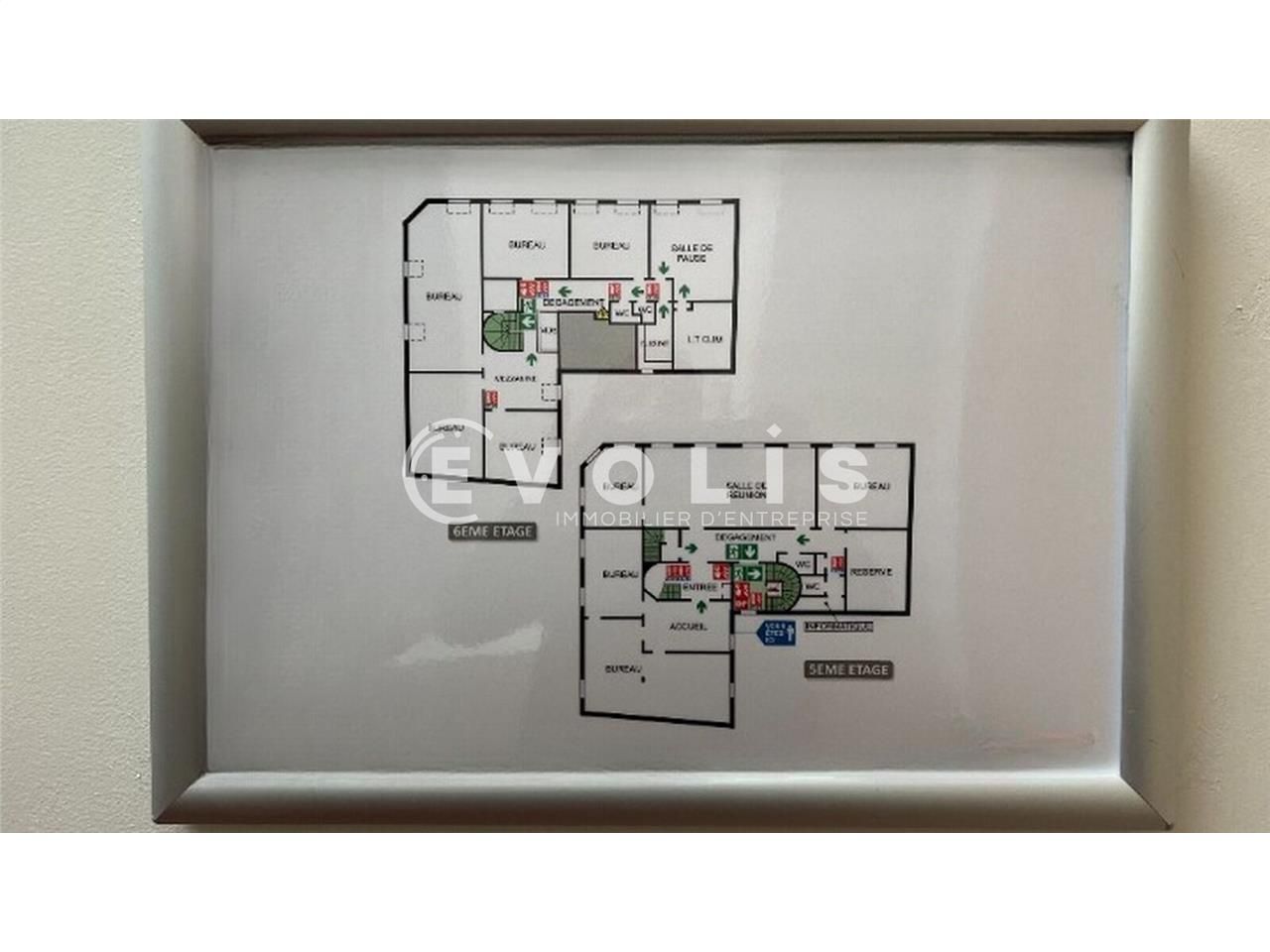 Bureaux fermé Coworking bureaux 378 m² non divisibles