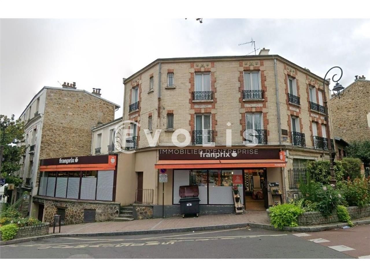 Situé à SAINT-CLOUD (92), EVOLIS vous propose à l