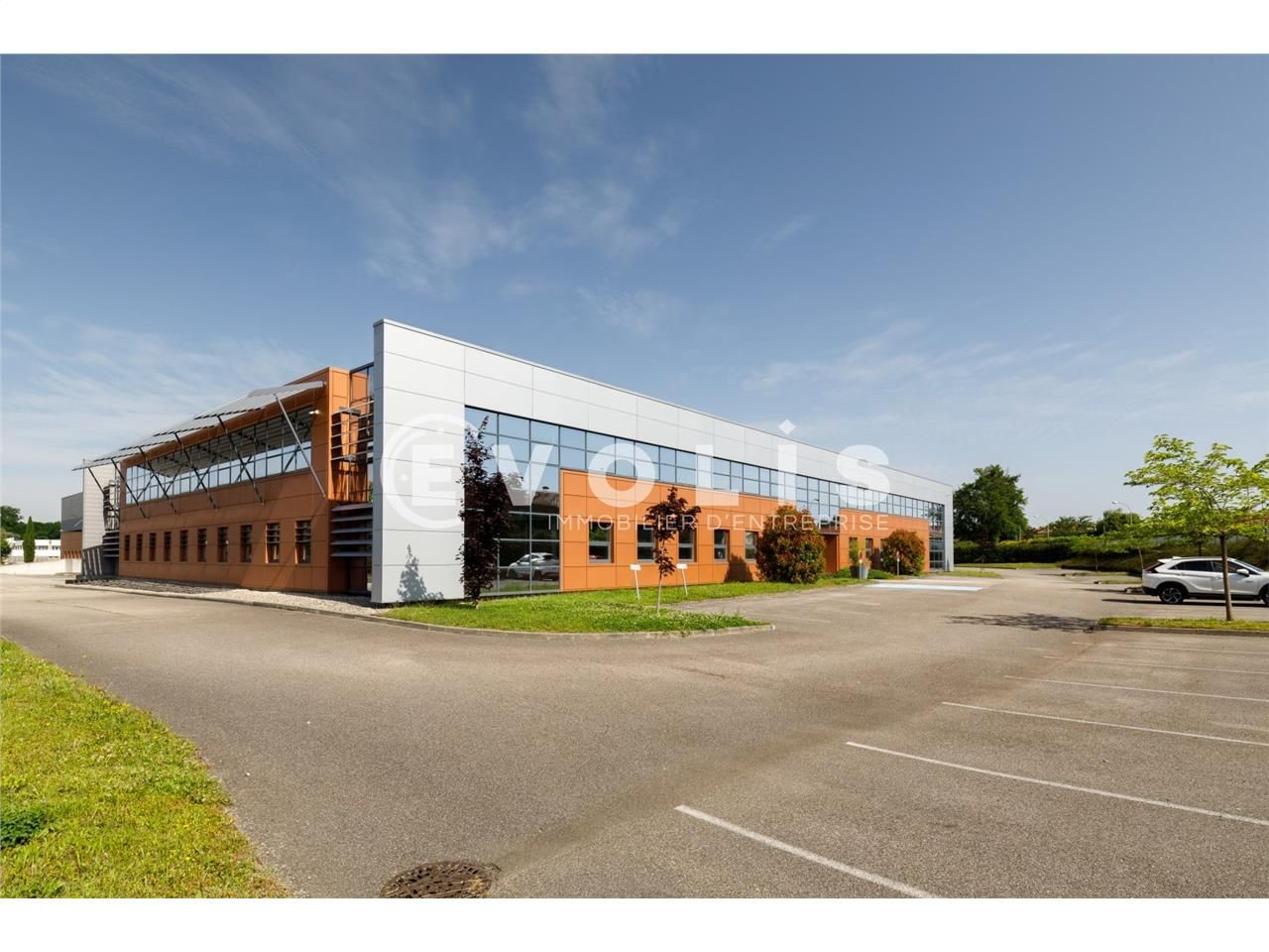 EVOLIS  vous présente un superbe entrepôt indépen