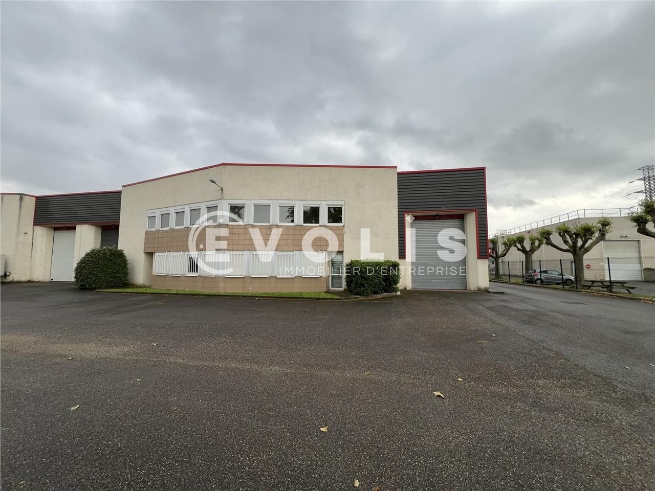 Évolis vous propose à la location un bâtiment d'a
