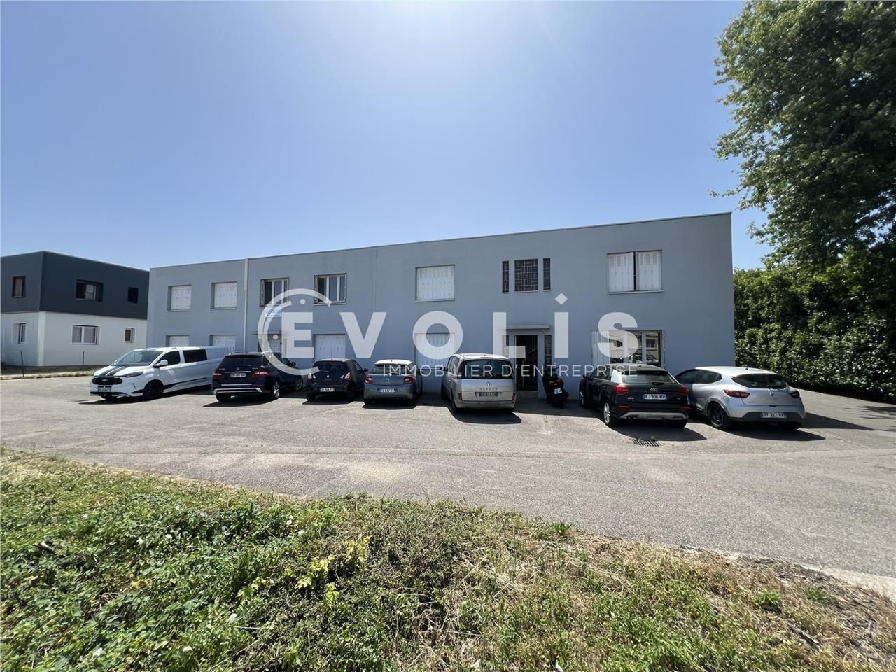 Evolis vous propose à la location deux lots dispo