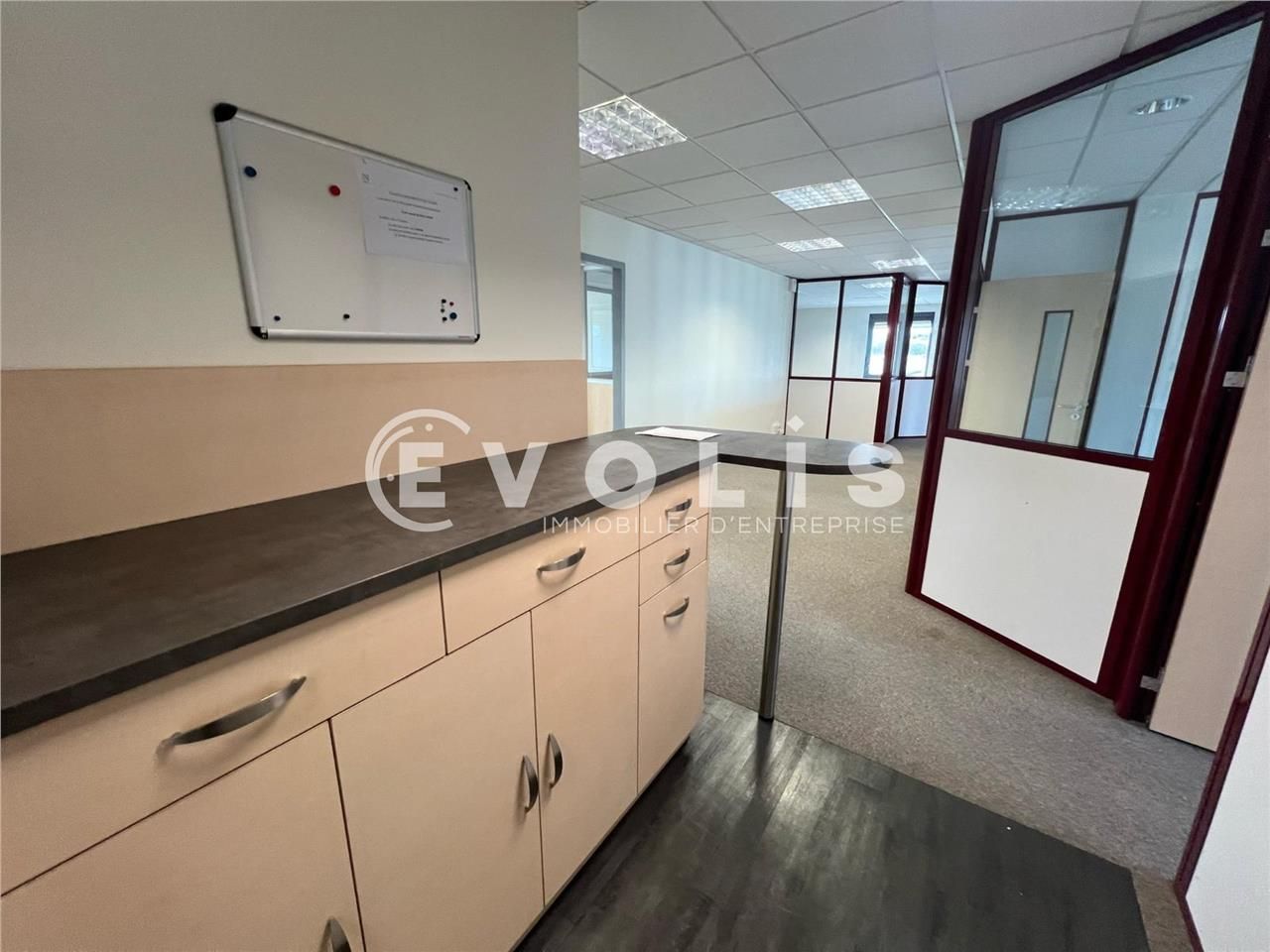 À la recherche de locaux d'activité à louer à Dar