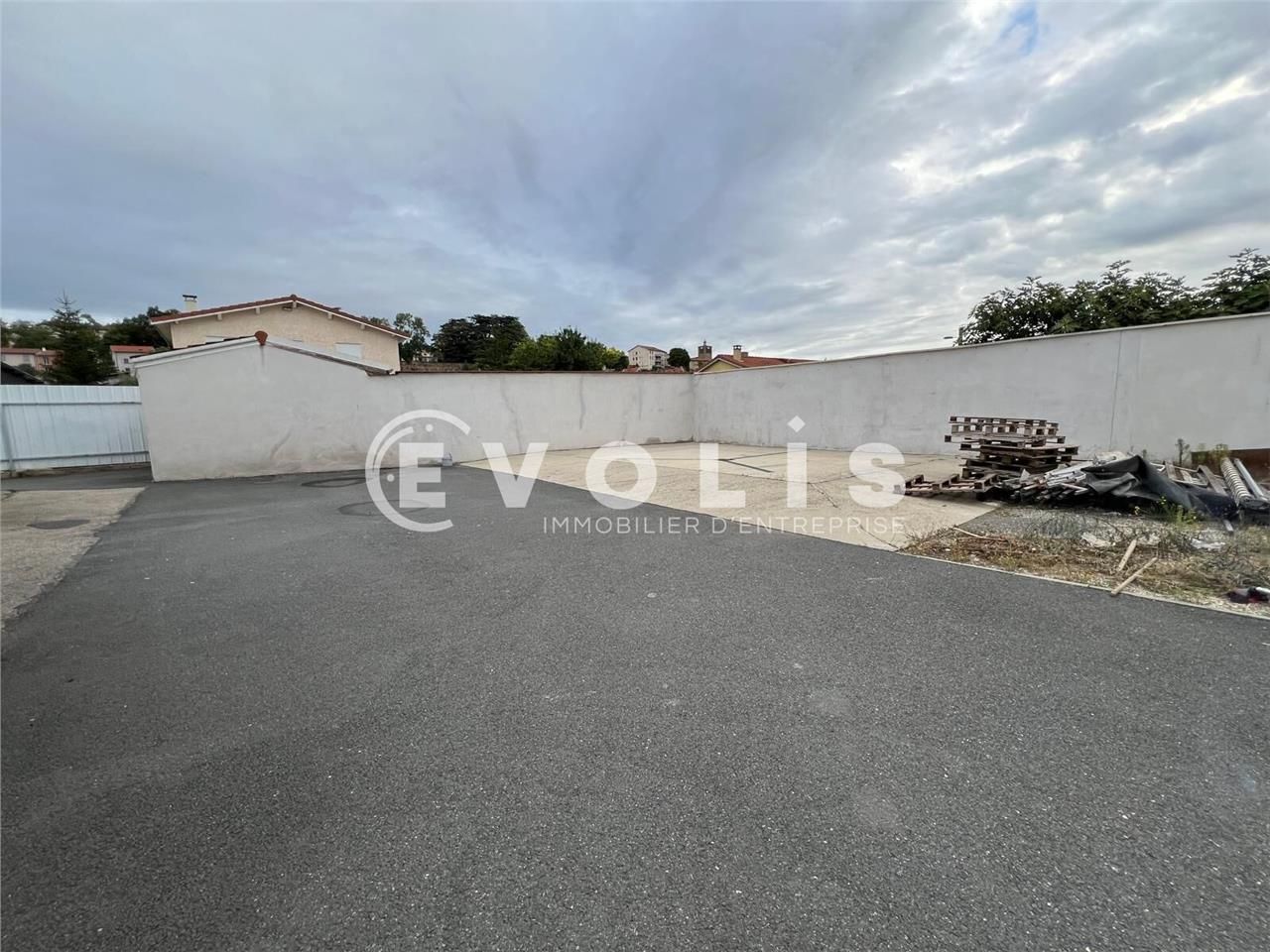 EVOLIS vous propose à la location un local d'acti