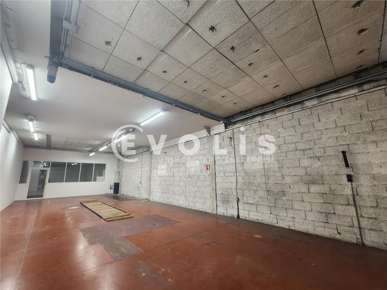 EVOLIS vous propose à Givors (69700) un local d'a