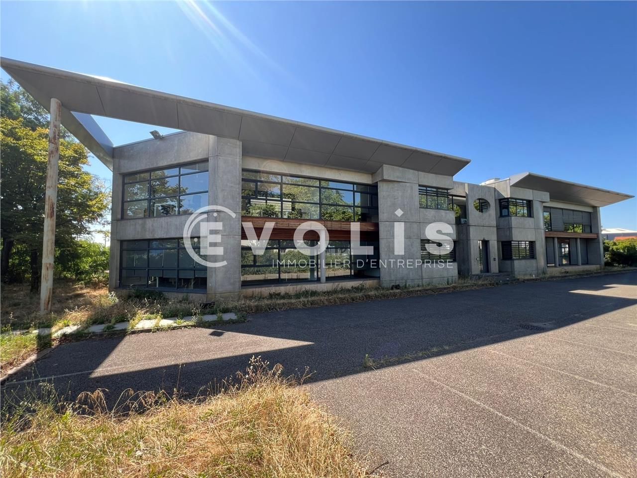 Evolis vous présente un bâtiment situé à Décines-