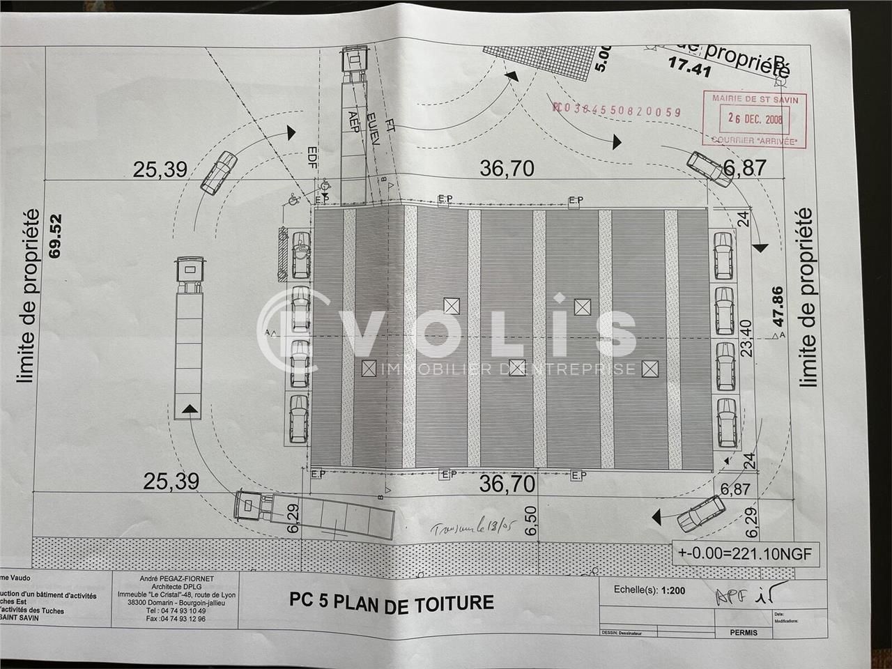 Vente entrepots 858 m² non divisibles