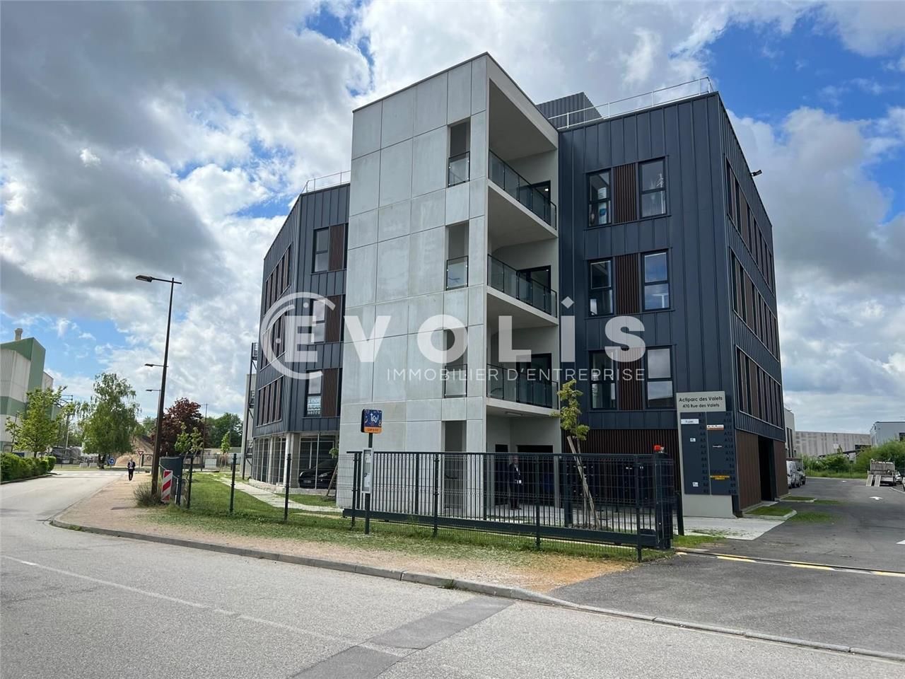 EVOLIS vous propose à la vente plusieurs lots de 