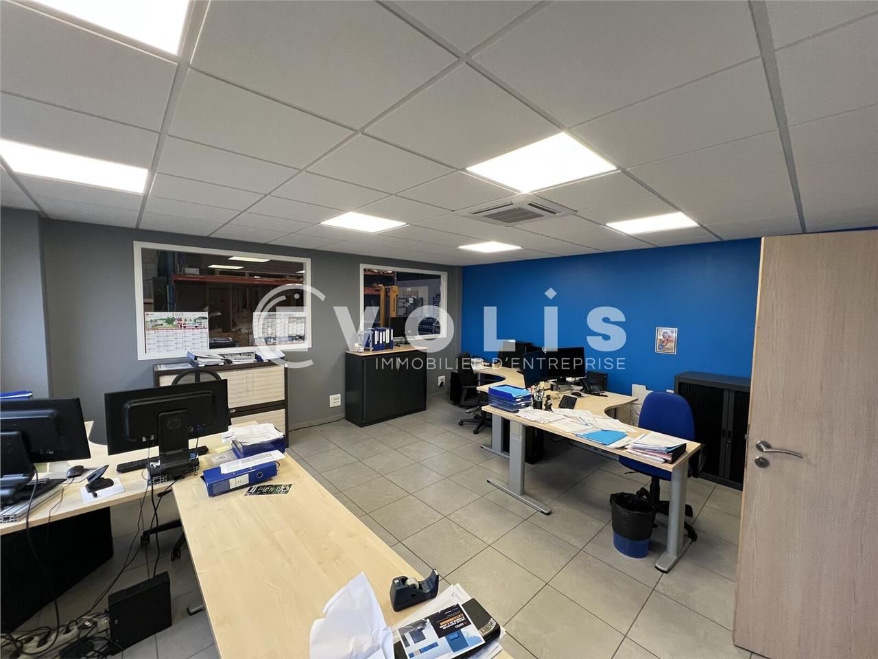 EVOLIS vous propose un local d'activité de 590 m²