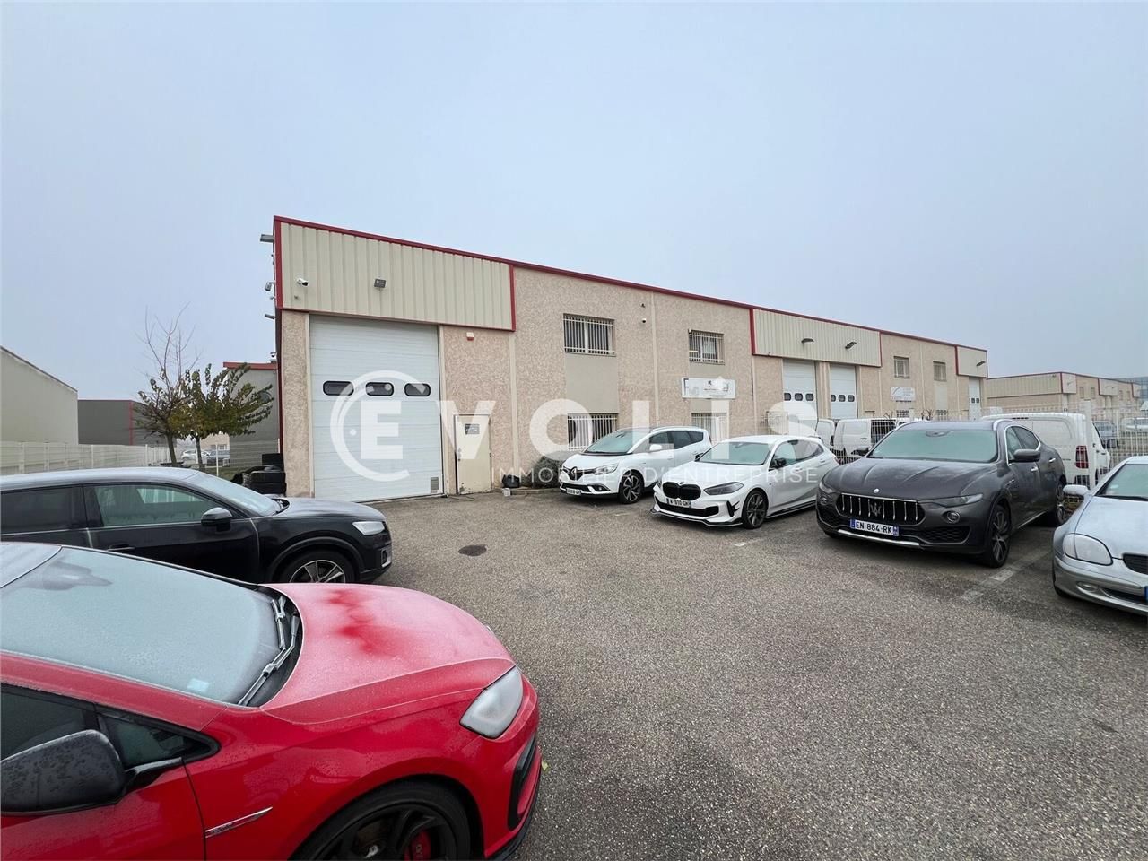 Evolis vous propose à la location une cellule d'a