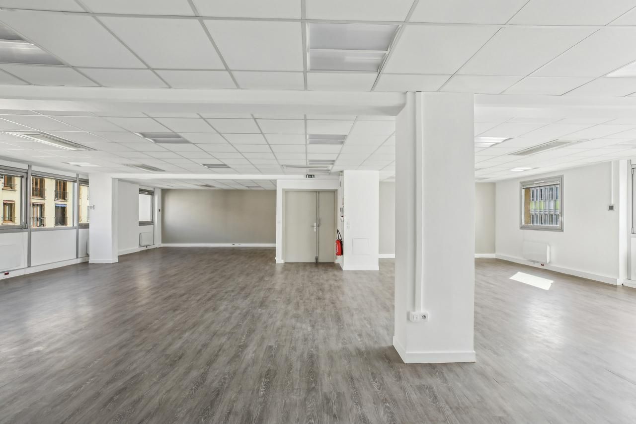 372 m² pour ce bureaux en location à Boulogne billancourt