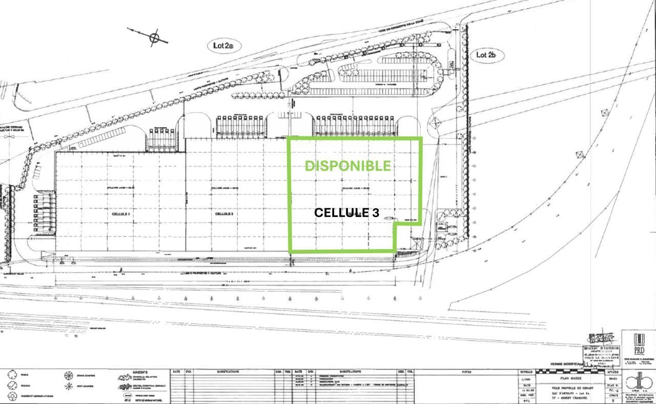 10997 m² pour cetentrepôts classe a en location à Moissy-cramayel