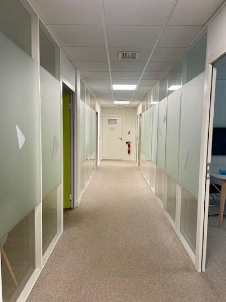 206 m² pour ce bureaux en location à Massy
