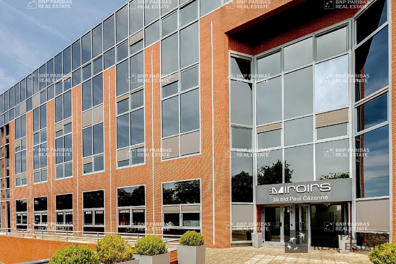 Location Bureaux 1947 m² divisibles 78280 Guyancourt