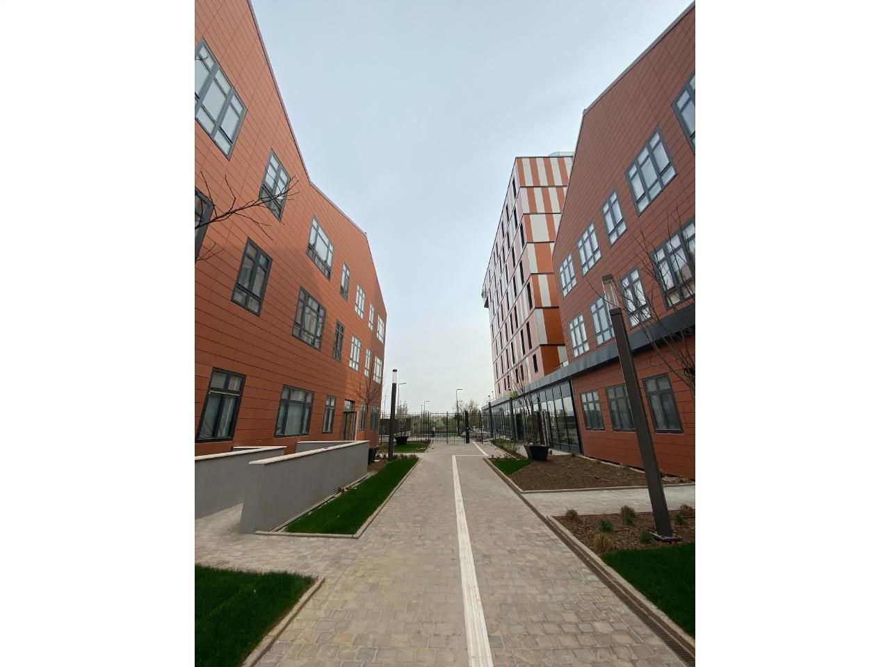 Location PME-PMI 1502.8 m² divisibles 95100 Argenteuil