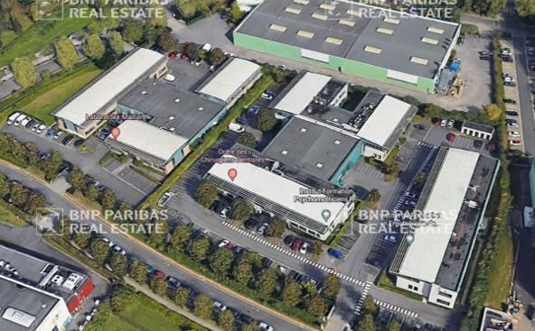 482 m² pour ce bureaux en vente à Loos