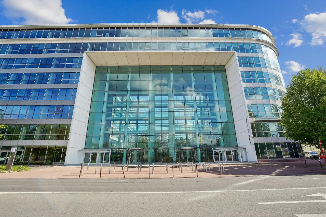 24237 m² pour ce bureaux en location à Charenton-le-pont