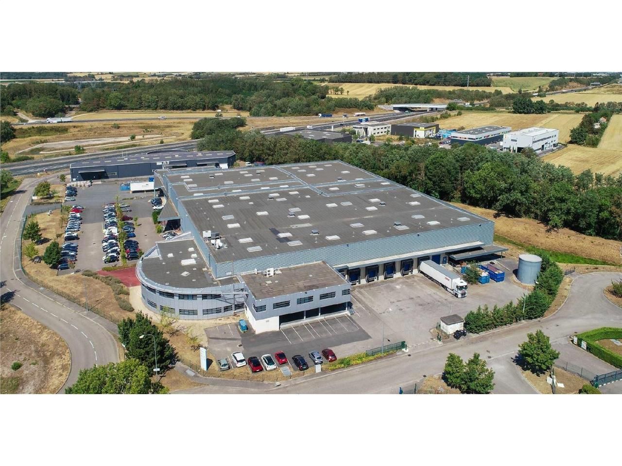 Location Entrepôts classe A 10750 m² non divisibles 01700 Miribel