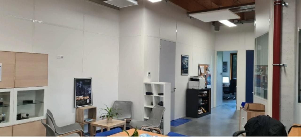 797 m² pour ce bureaux en location à Pessac