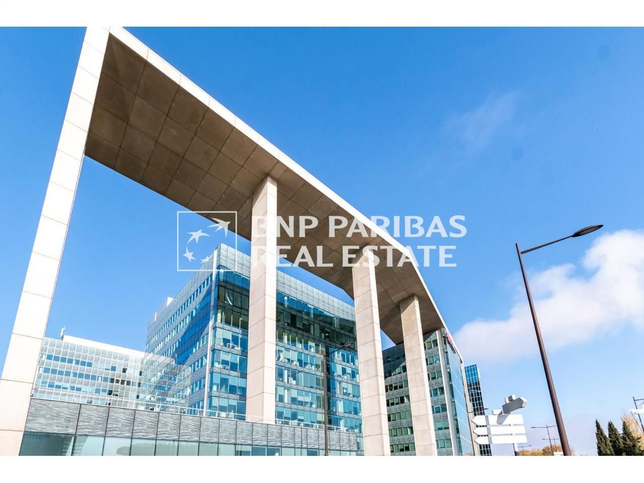 7935 m² pour ce bureaux en location à Boulogne-billancourt