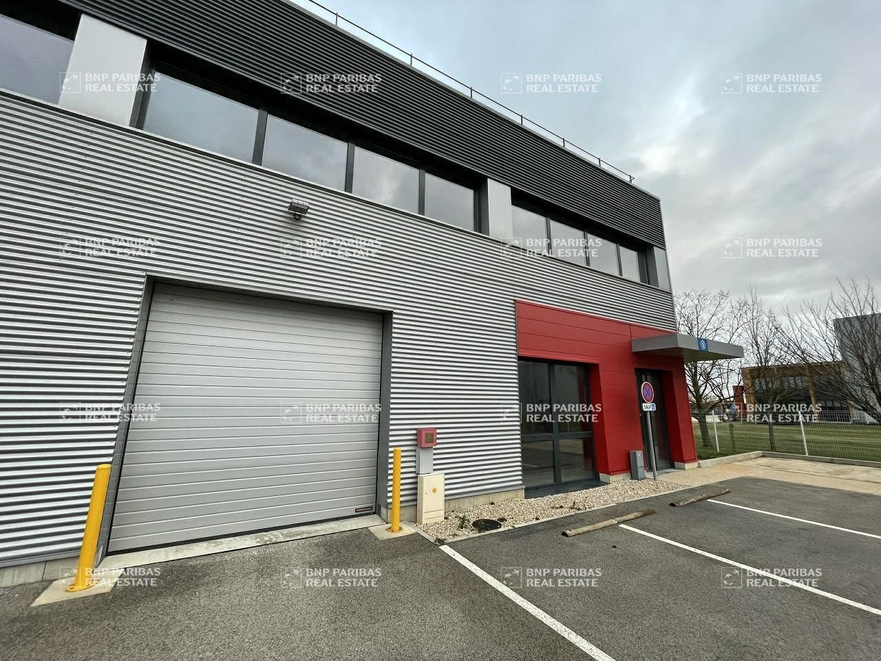 Location Activité 254 m² non divisibles 21600 Longvic