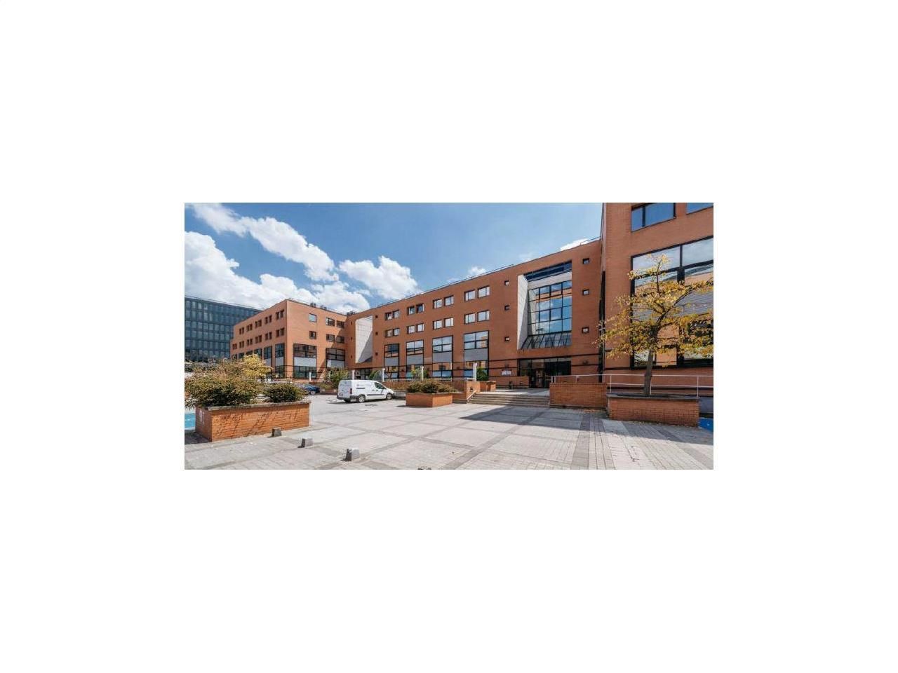 Location Bureaux 5609 m² divisibles 92130 Issy les moulineaux