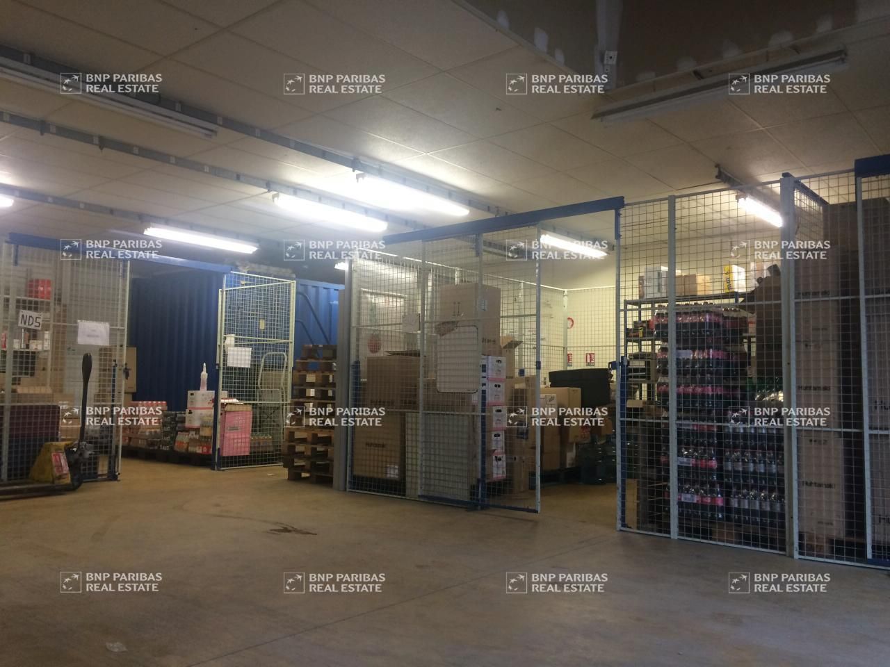 260 m² pour ce activité en location à Fleury-les-aubrais