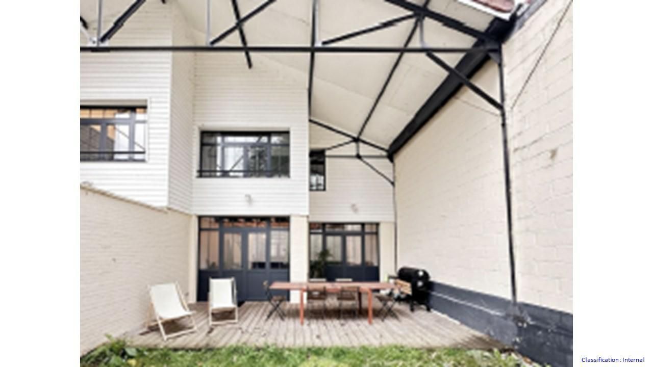 133 m² pour ce bureaux en location à Cachan