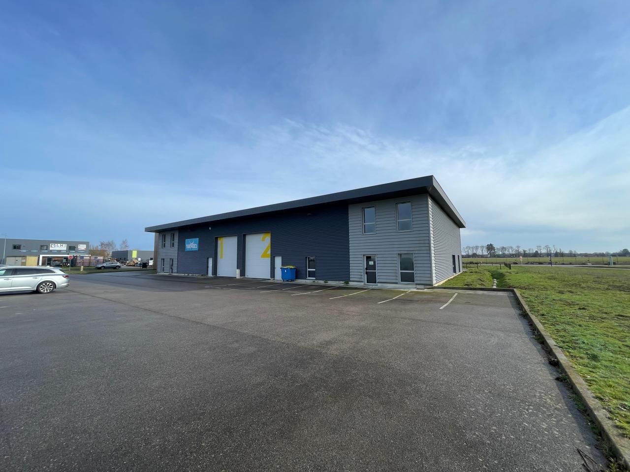 Location Activité 360 m² non divisibles 76520 Boos