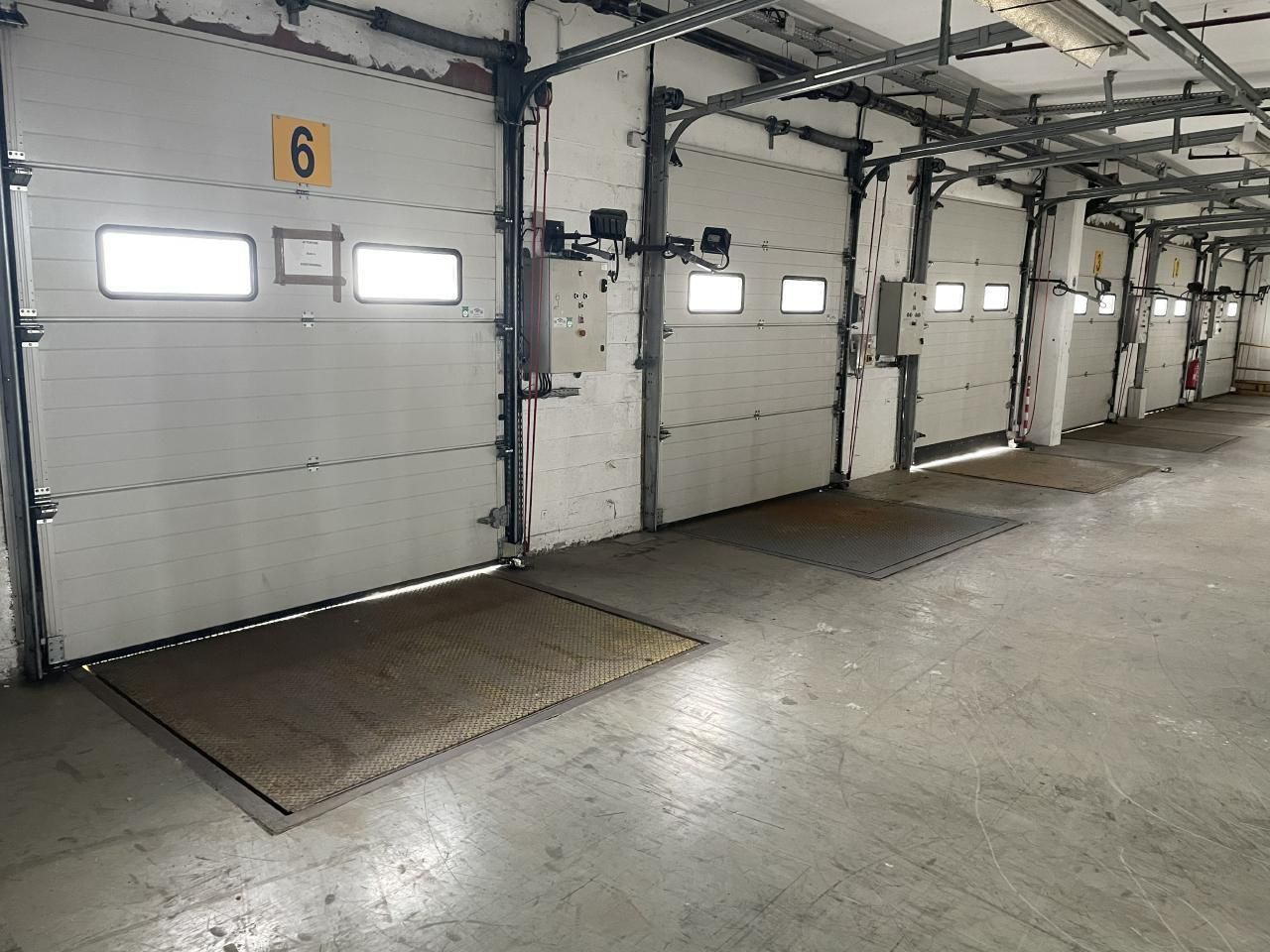 Location Entrepôts classe B 9242 m² non divisibles 59390 Toufflers