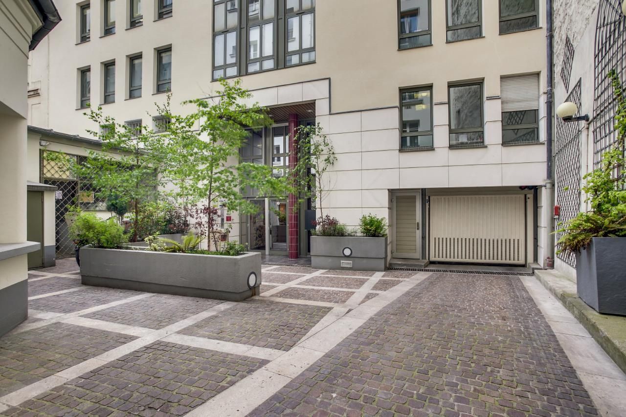 Location Bureaux 165 m² non divisibles 75011 Paris