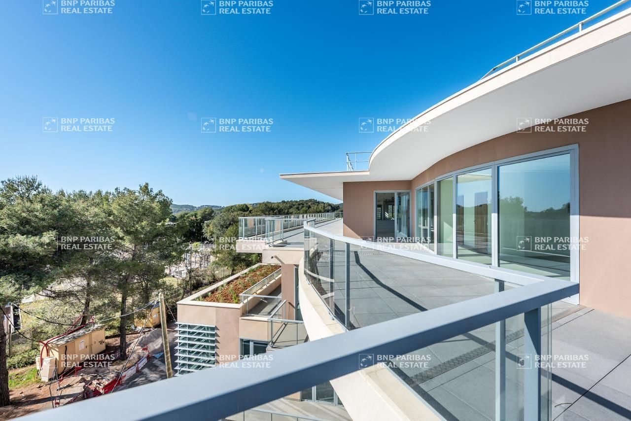 Location bureaux à Sophia antipolis 06410