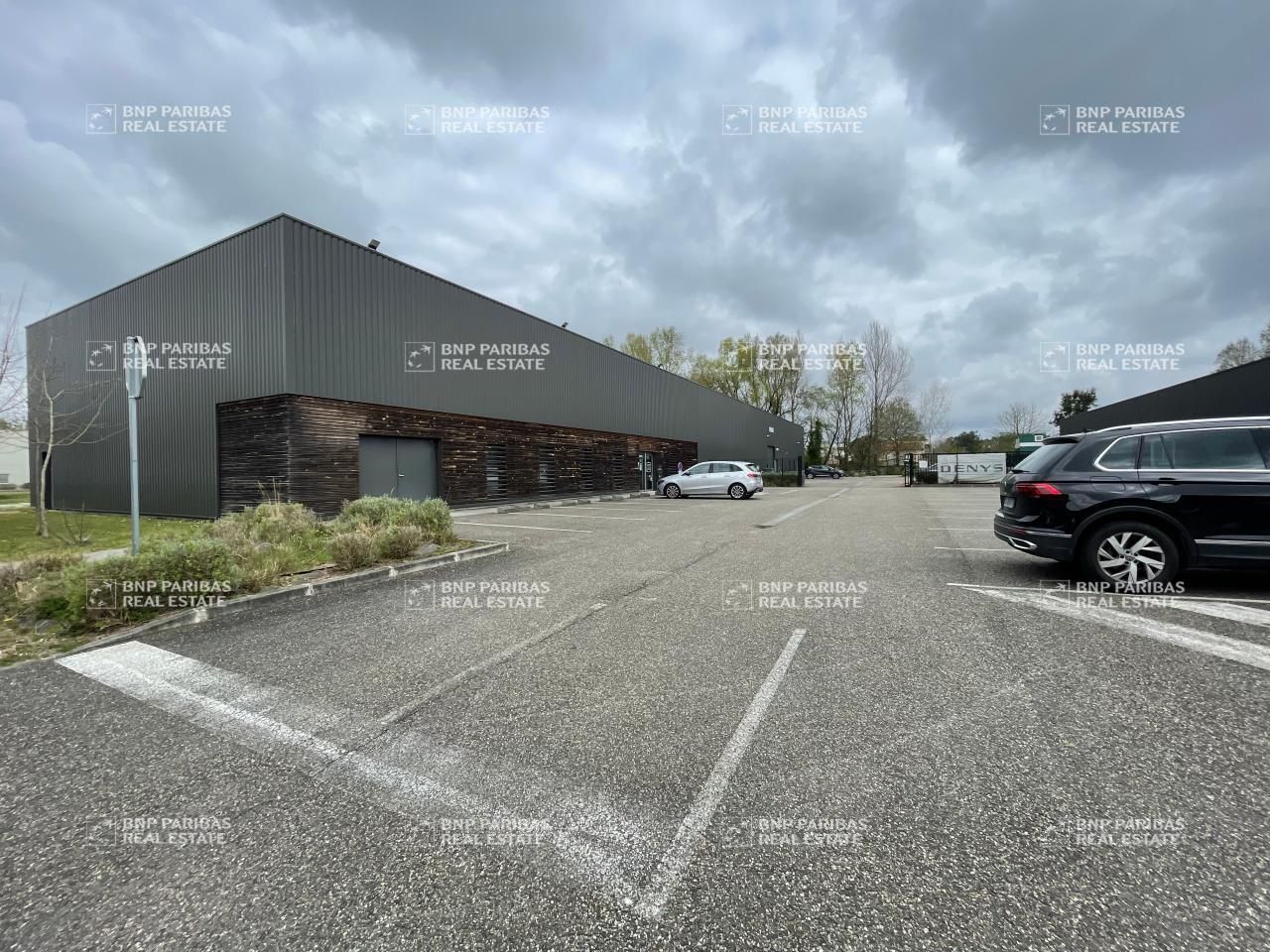 Location Activité 850 m² divisibles 33700 Mérignac